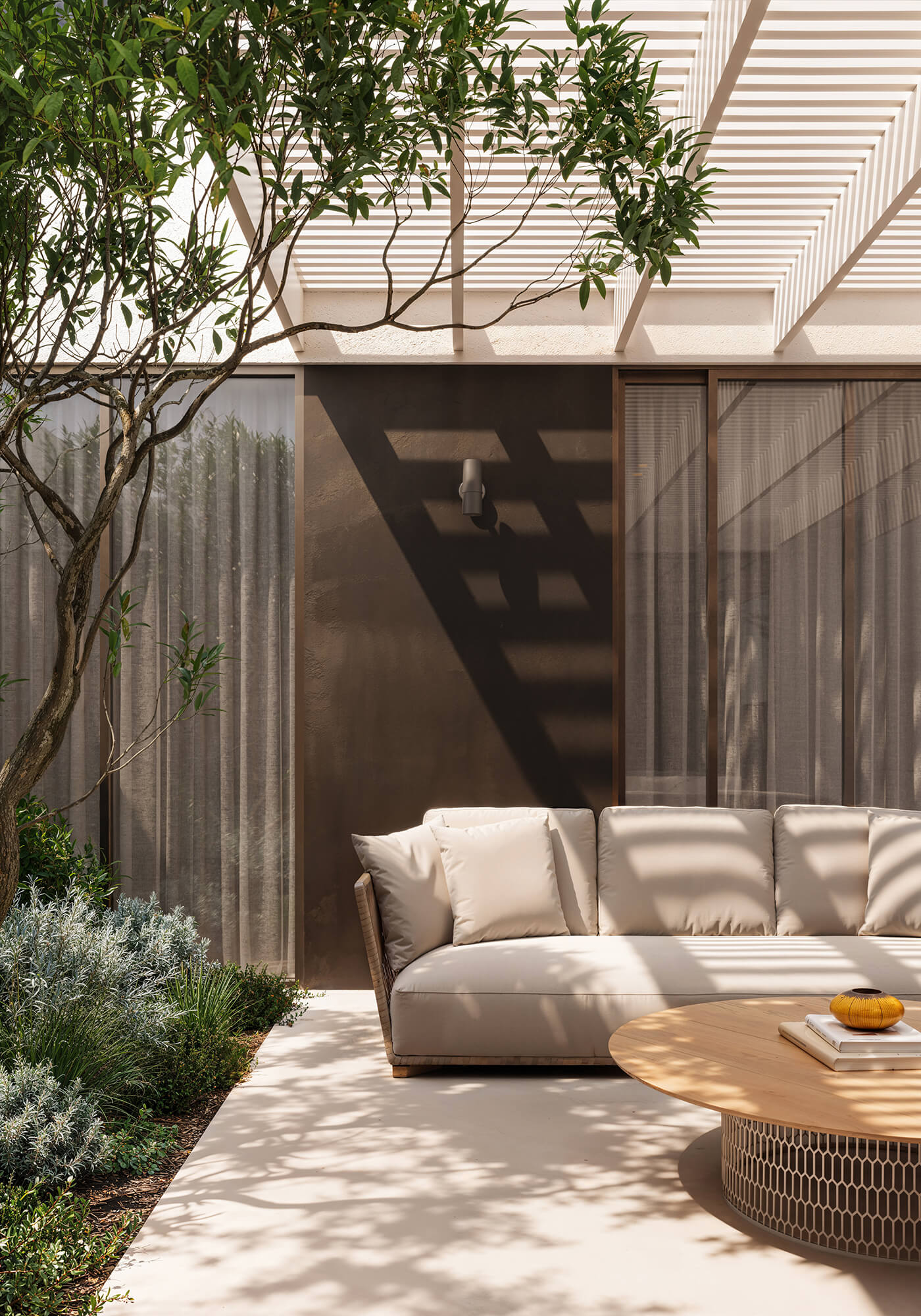 238 Marmion St. Architecture by MAEK, Interior Design by MAEK, Landscaping by MAEK